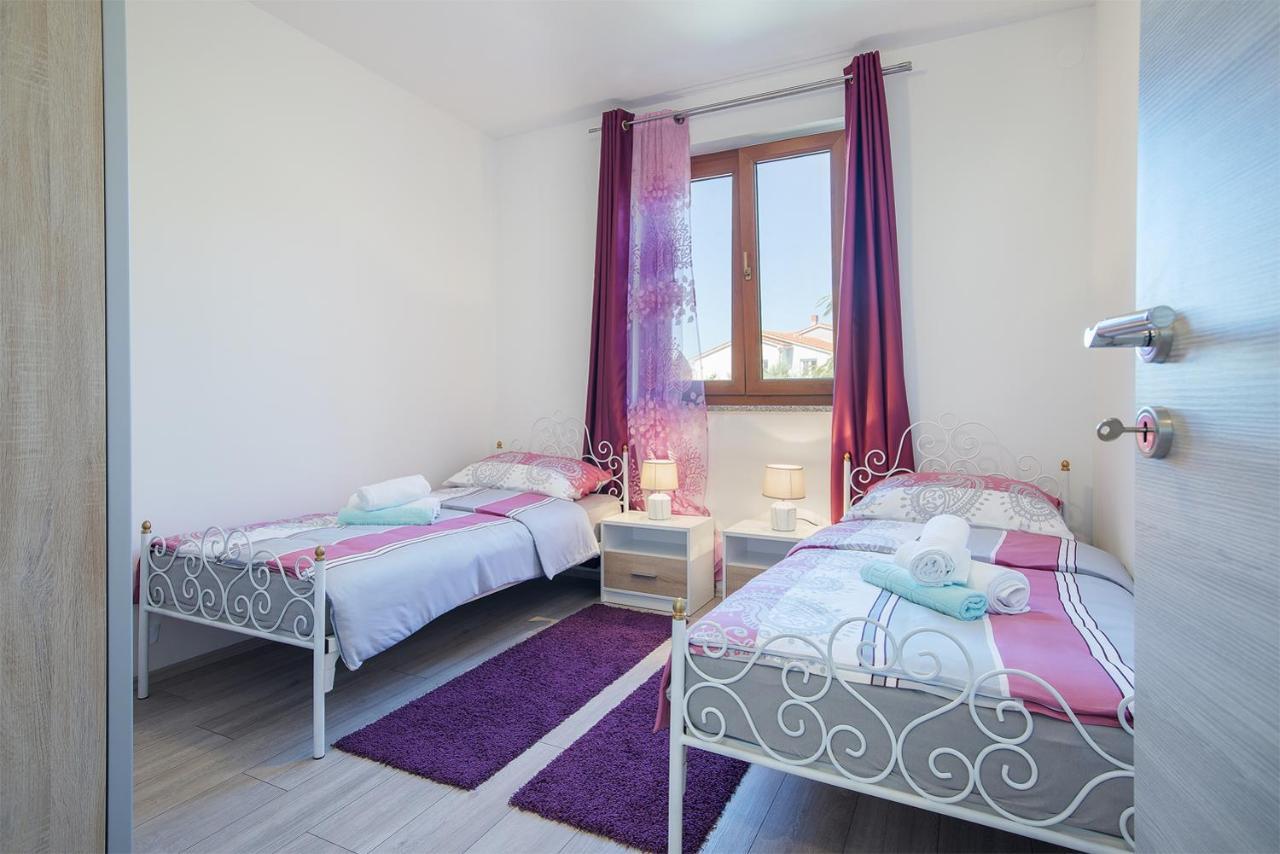 Kaylie Apartment Пула Экстерьер фото